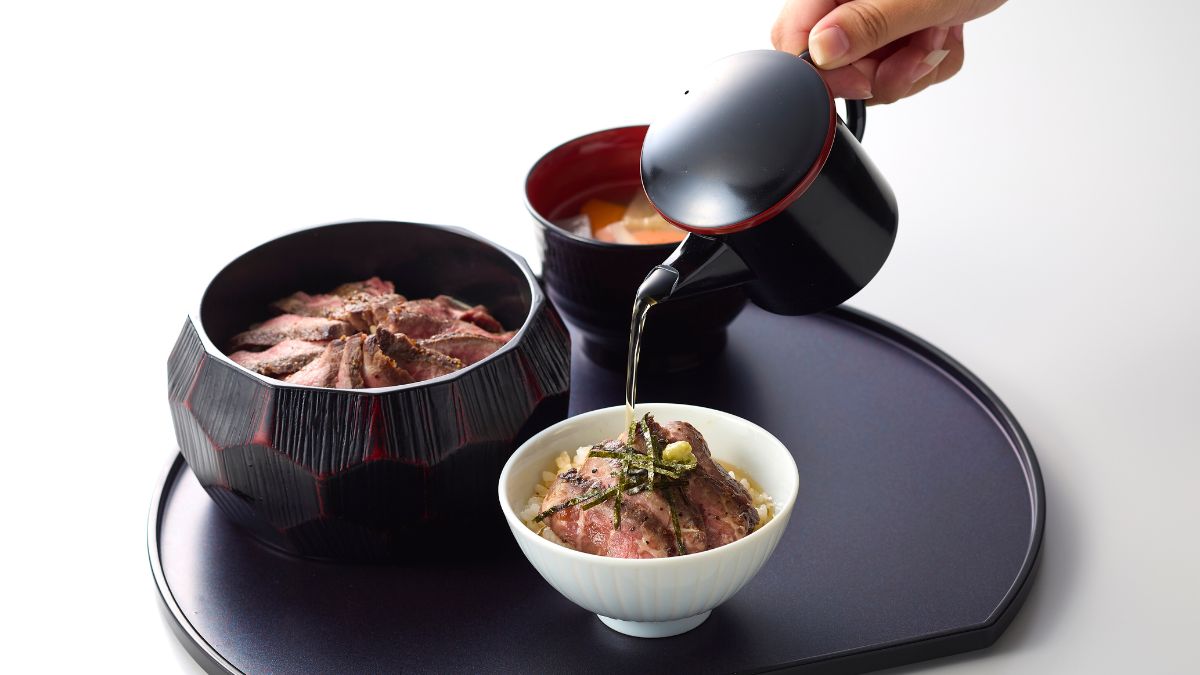 肉まぶし丼食べ方③